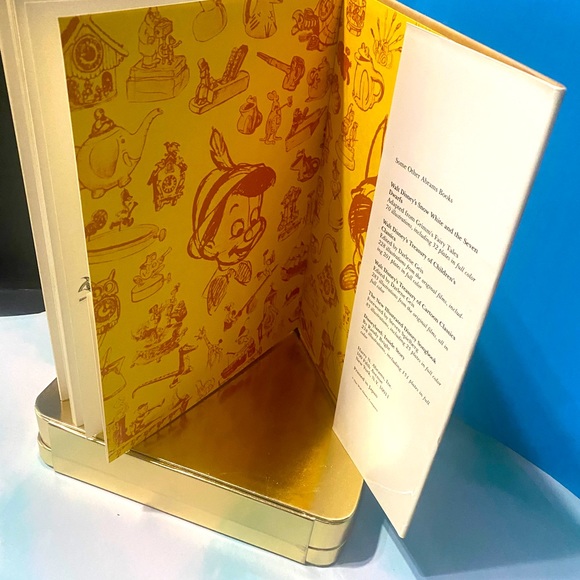 WALT DISNEYS VERSION OF PINOCCHIO VTG 1988 HARDCOVER BOOK & DUST JACKET LIKE NEW - Picture 2 of 15